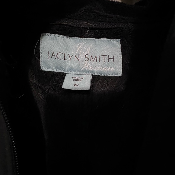 Women's Jaclyn Smith Black Winter Coat with Hood - Picture 5 of 9